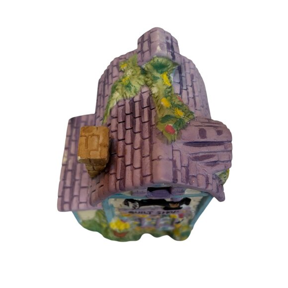Bunnyville Illuminated Porcelain Easter House "Quilt Shop" Collectible Figurine - Picture 6 of 7